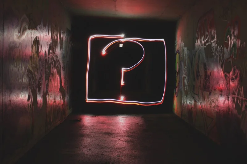The dangers of "who" and "why": post-incident reviews